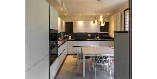 reggio e.IMG_4920-Migliorato-NR copia.jpg