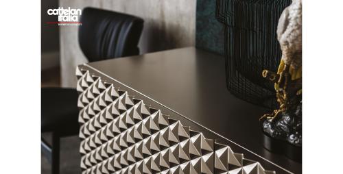 cattelan novità2.jpg